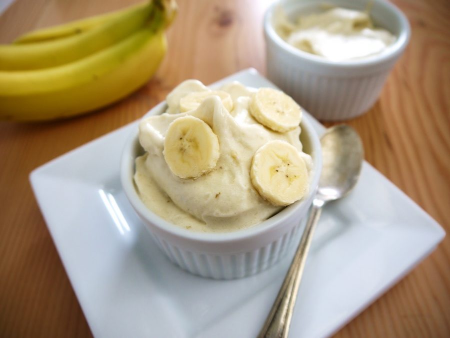 Банановое мороженое: Как приготовить мороженое в домашних условиях?