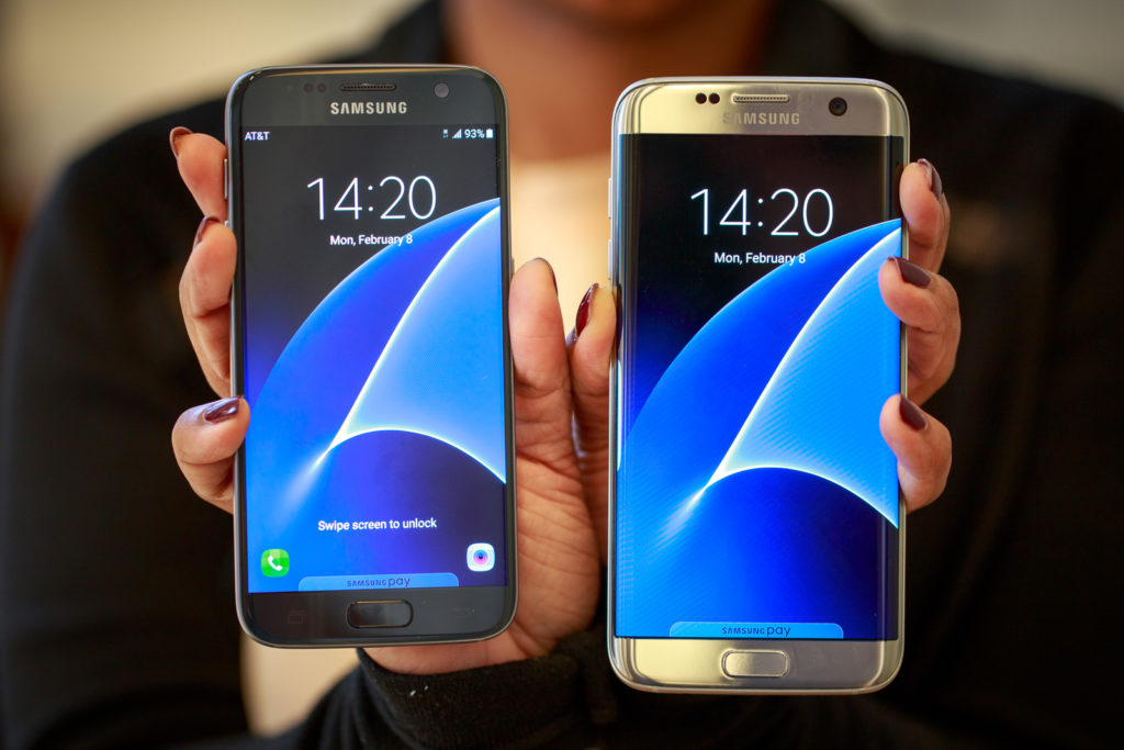 Сравниваем Samsung Galaxy S8 и Galaxy S7. Какой из них лучше?