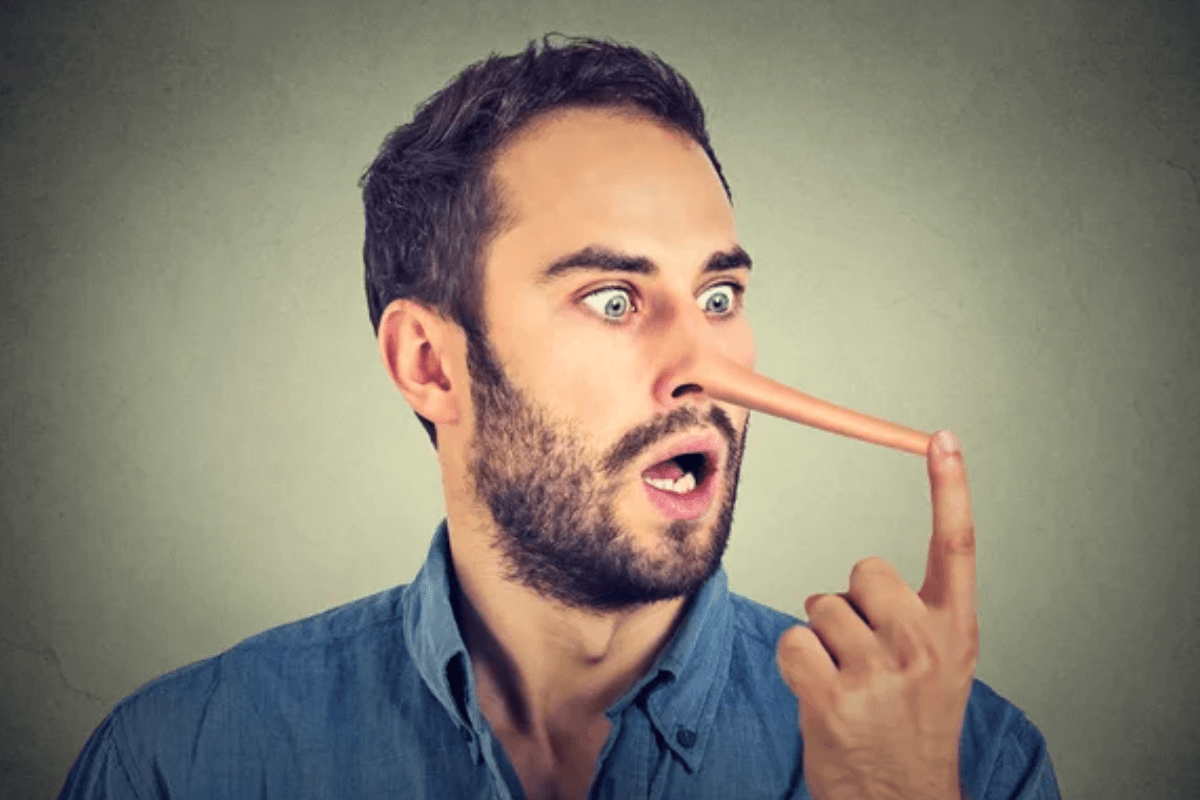 Как распознать ложь: топ-5 главных признаков, что Вам врут: Противоречие с фактами или ранее сказанным