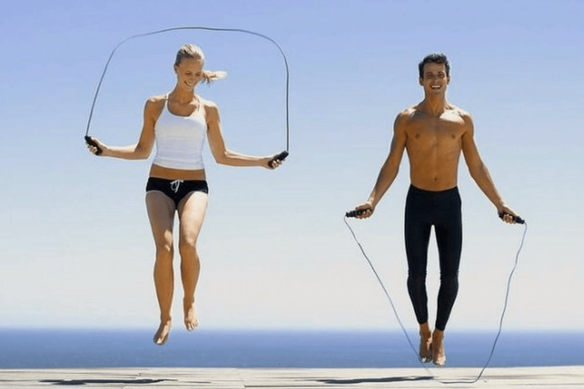 Помогают ли похудеть прыжки со скакалкой